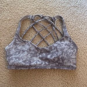 Lululemon Free to be Wild Bra